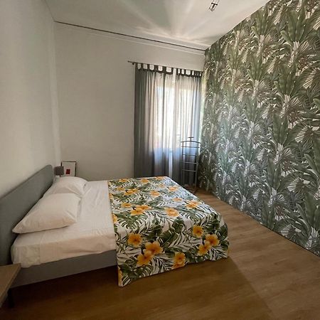 Appartamento Vicino Il Centro Palermo Buitenkant foto